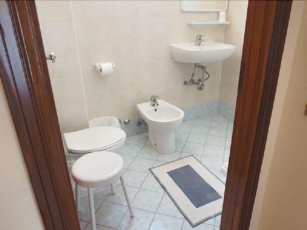 Hotel Ines Cesenatico Extérieur photo