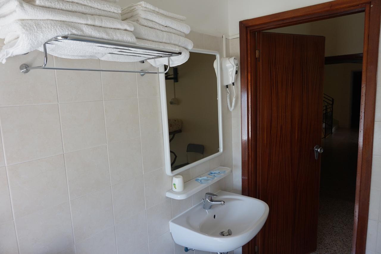 Hotel Ines Cesenatico Extérieur photo